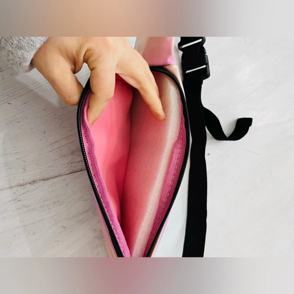 Free People Movement Reflective Sling in Pink NWOT $60 - Picture 4 of 11